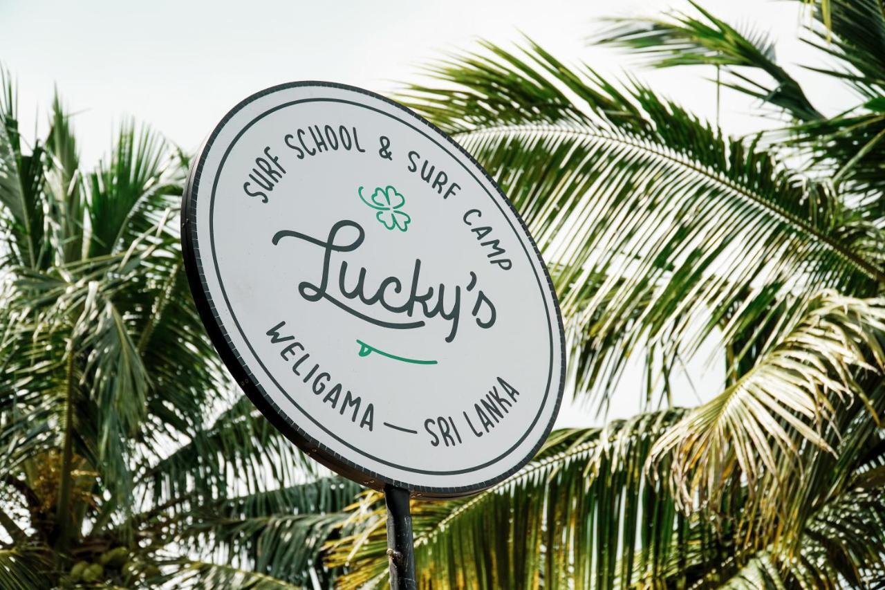 Lucky'S Surf Camp Bed & Breakfast Weligama Ngoại thất bức ảnh